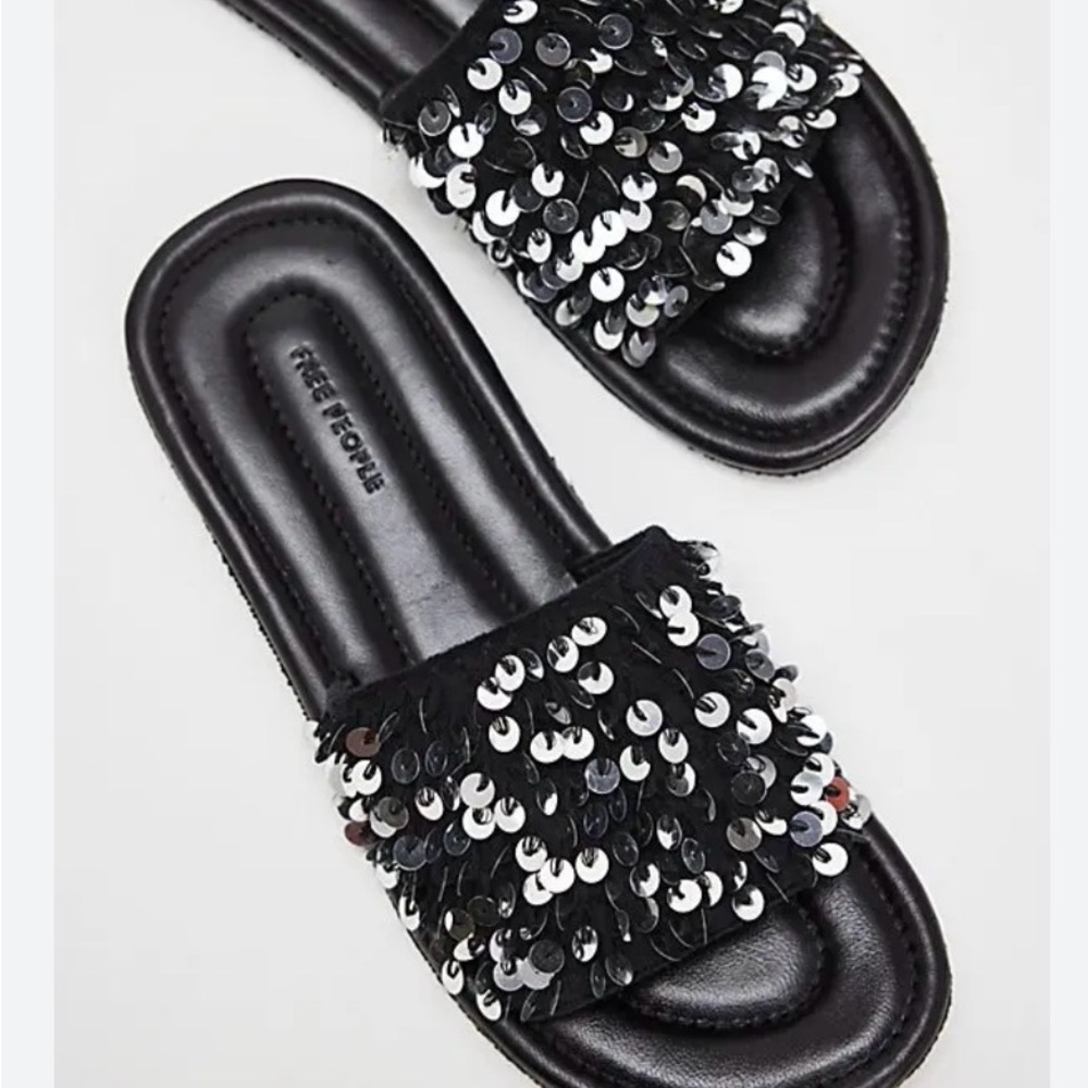 Shipwrecked Leather Slide Sandal BNWOB size 9